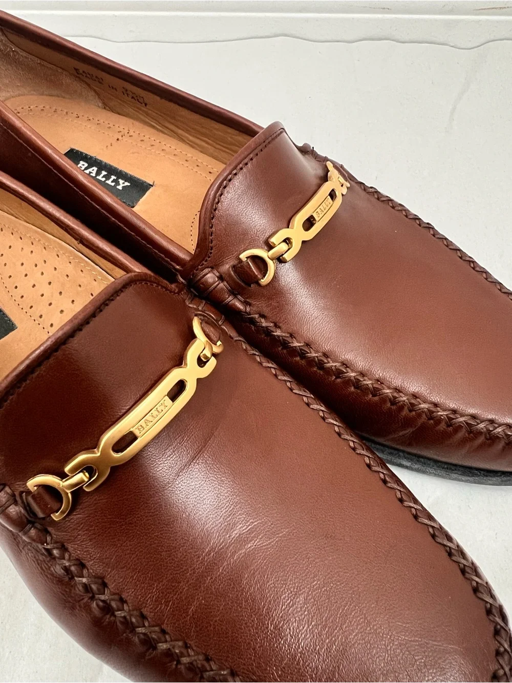 Bally kauia brown